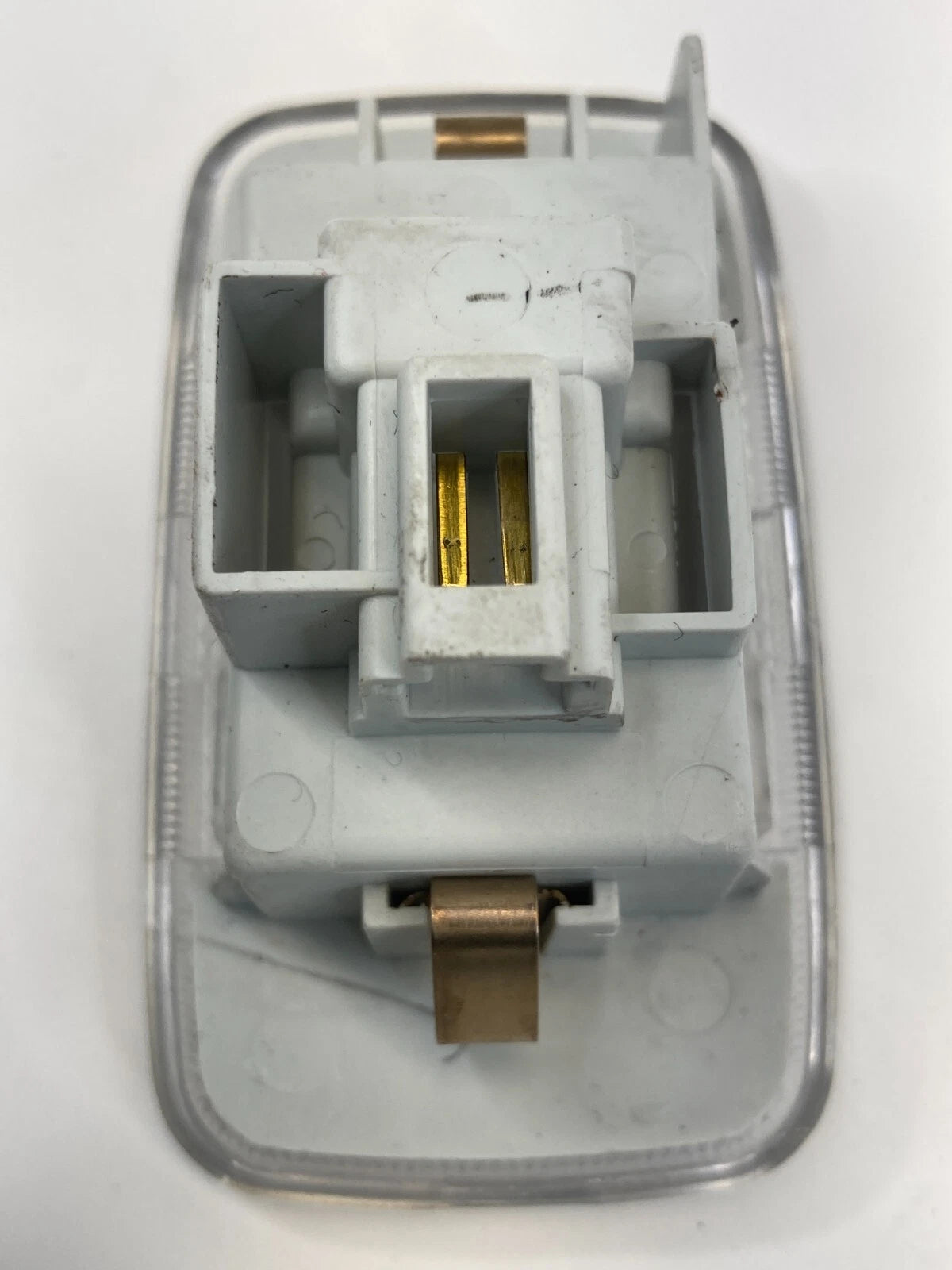 2006-2010 INFINITI M35 FRONT LEFT OR RIGHT SIDE DOOR PANEL COURTESY LIGHT LAMP