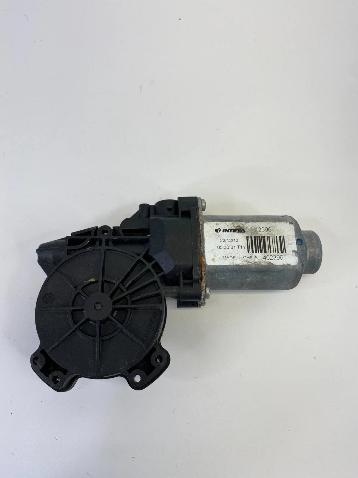 2012-2017 HYUNDAI ACCENT REAR RIGHT SIDE BACK DOOR POWER WINDOW MOTOR OEM