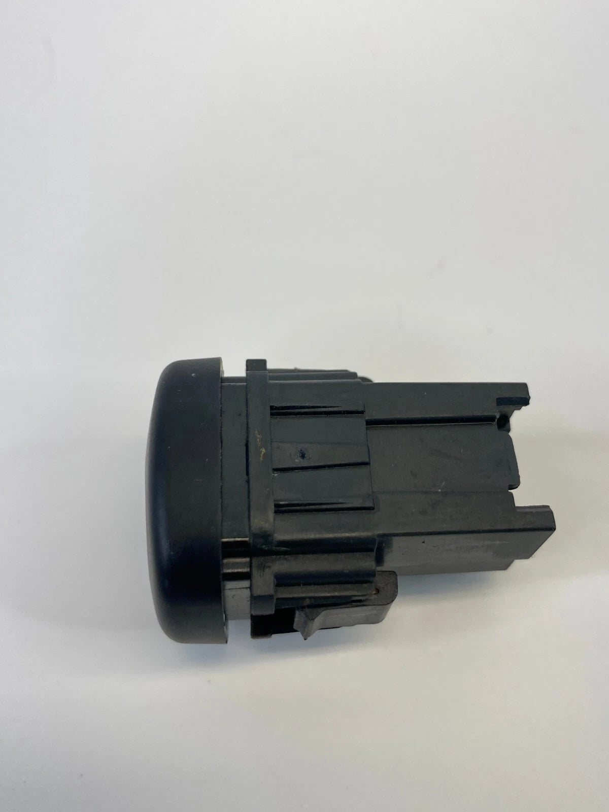 08-12 FORD ESCAPE AMBIENT COURTESY LIGHT CONTROL SWITCH BUTTON 8A8T-13D806-ABW