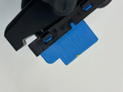 2012-2015 VW VOLKSWAGEN PASSAT REAR RIGHT SIDE DOOR LOCK SWITCH 561962136 OEM