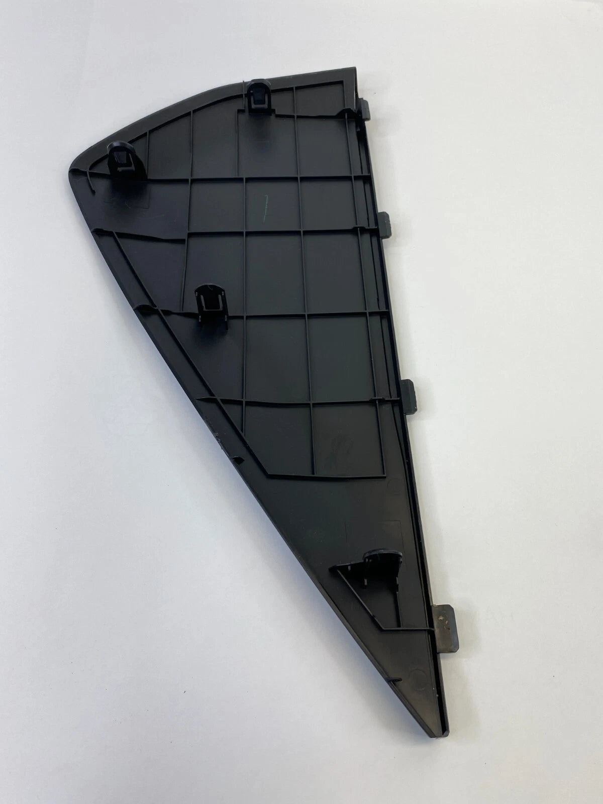 2008-2013 NISSAN ROGUE DASH LEFT DRIVER SIDE END CAP COVER TRIM 668499-JM00A OEM