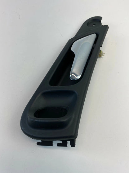 2006 2007 MERCEDES-BENZ C280 INNER DOOR HANDLE REAR RIGHT BLACK SILVER A3185