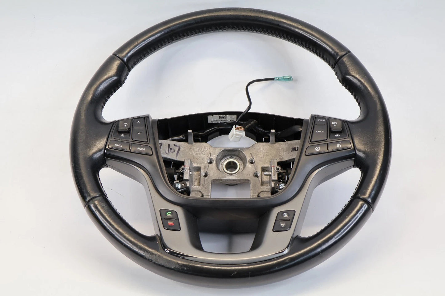 2014 2015 KIA SORENTO STEERING WHEEL W/ CRUISE & AUDIO CONTROL SWITCHES OEM