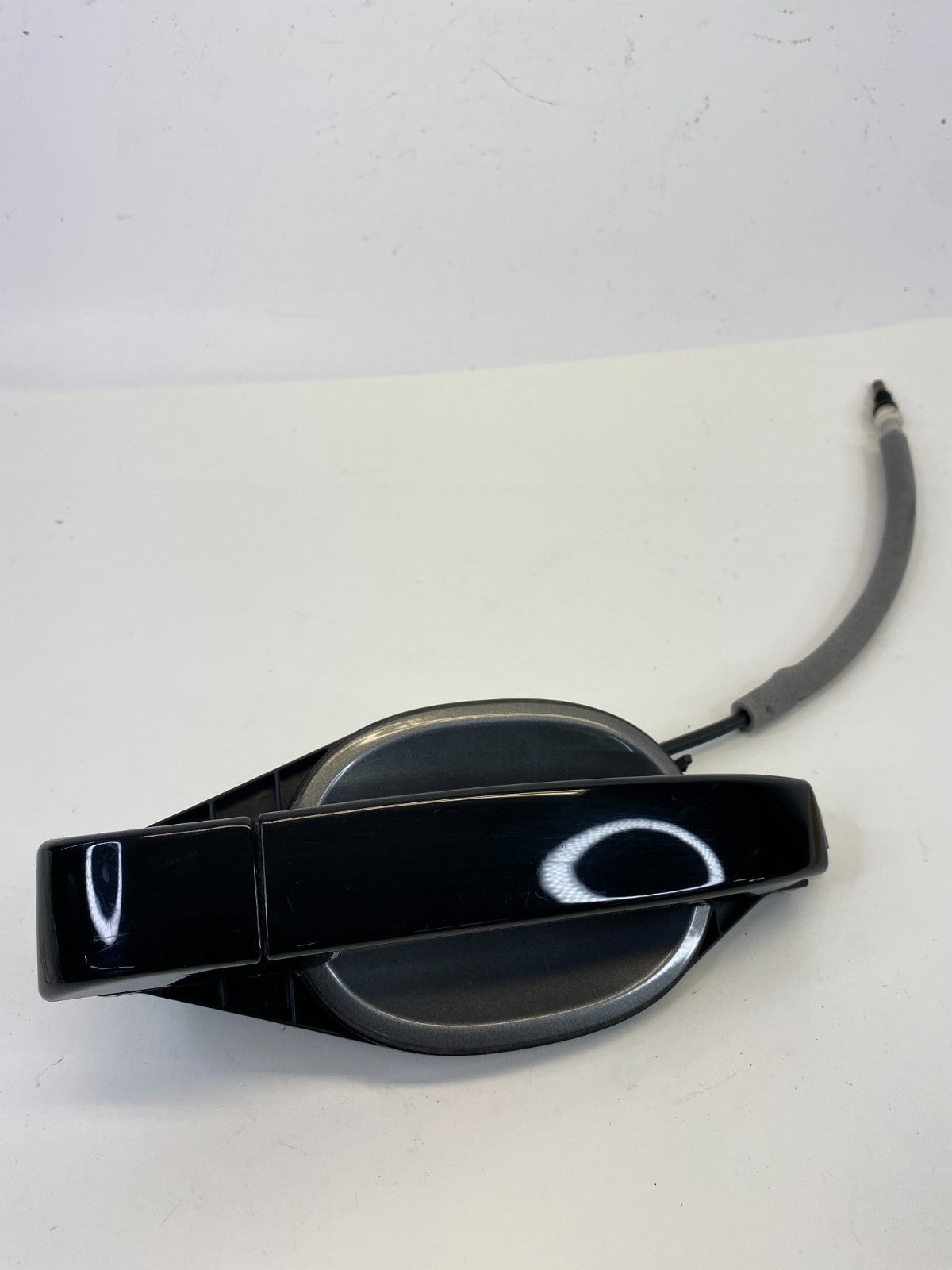 2003-2008 Land Rover Range Rover Rear Left Side Exterior Door Handle Assembly