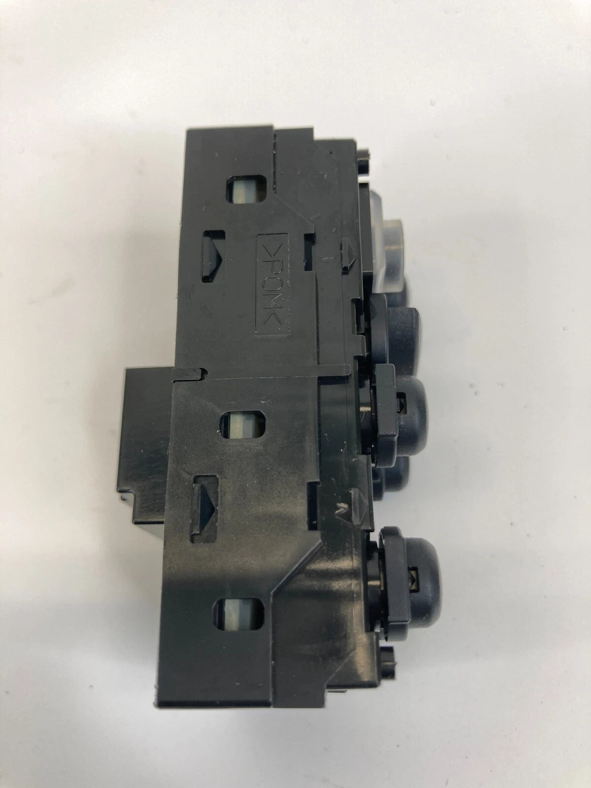 06-09 LAND ROVER RANGE ROVER SPORT REAR LEFT DOOR WINDOW SWITCH YUD501080PVJ OEM