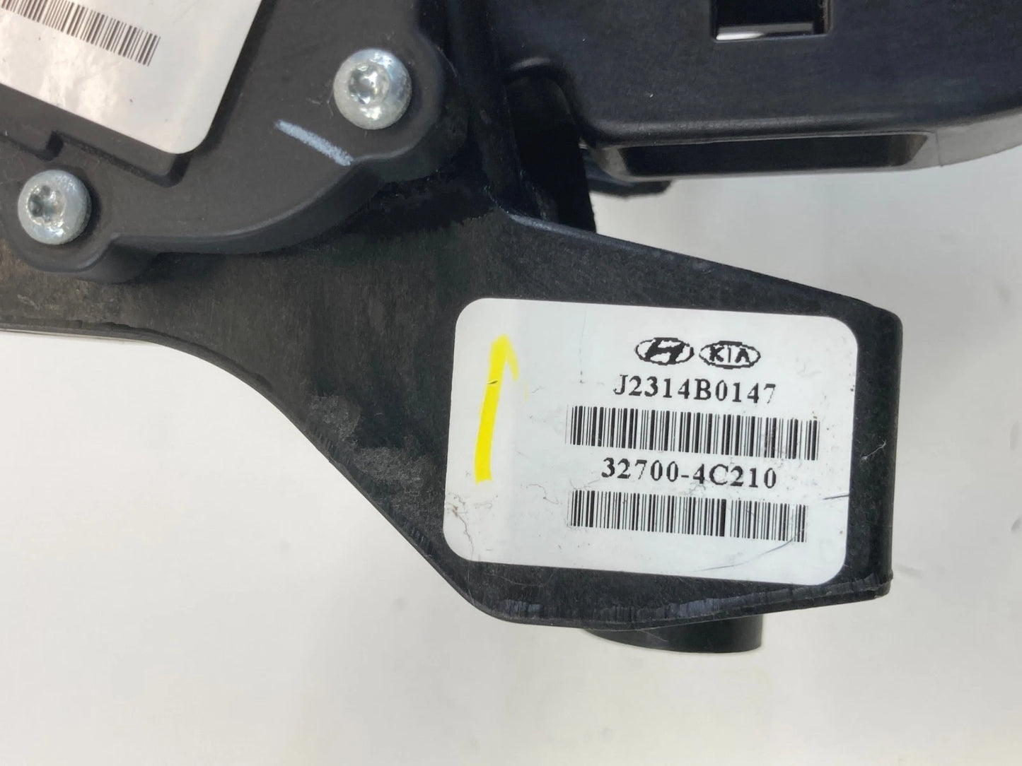 12-15 KIA OPTIMA 2.0L TURBO ACCELERATOR GAS PEDAL TRAVEL SENSOR 327003Q110 OEM