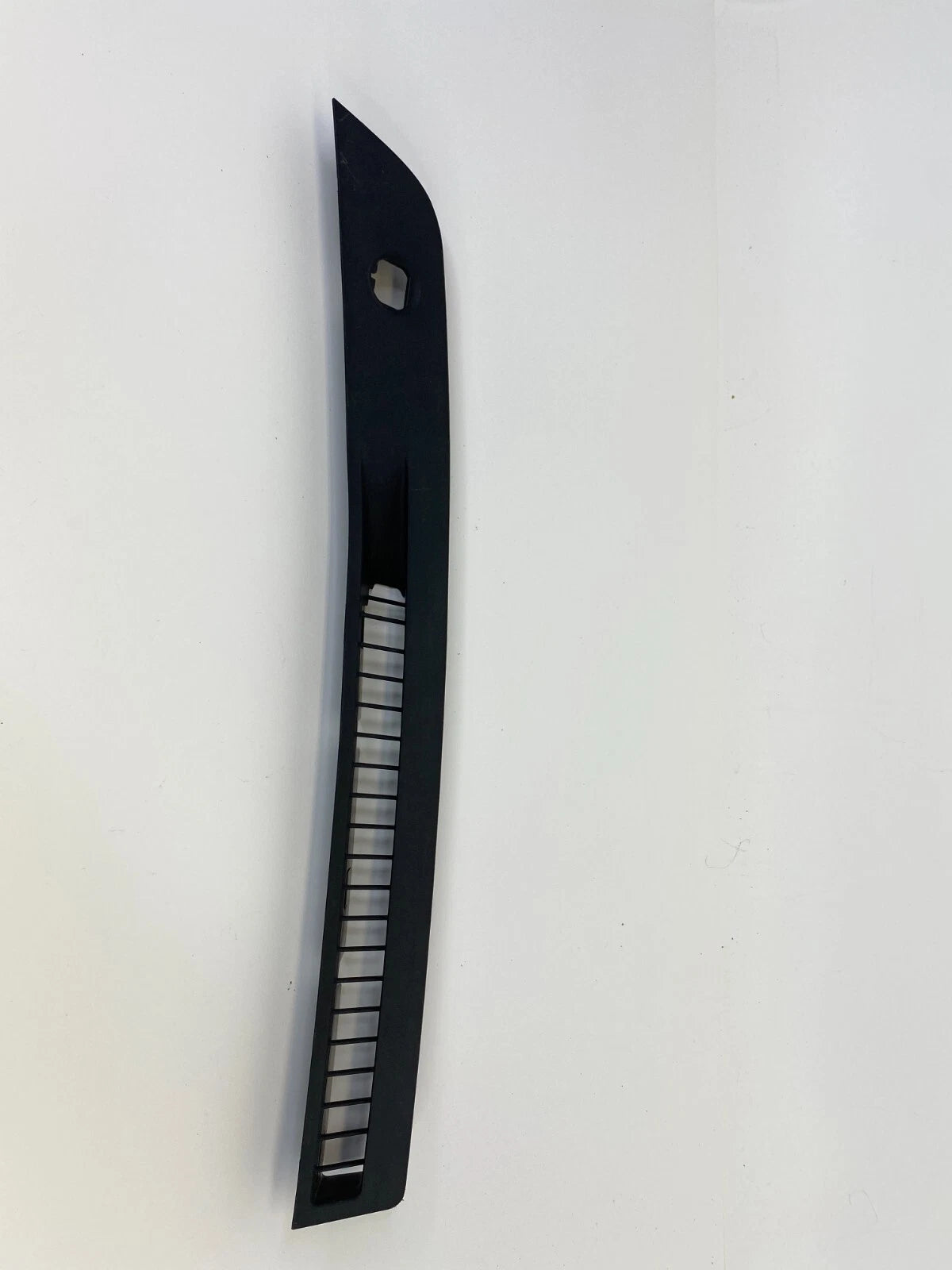 07 08 INFINITI G35 DASH LEFT DRIVER SIDE DEFROSTER GRILLE VENT 68743-JK00A OEM