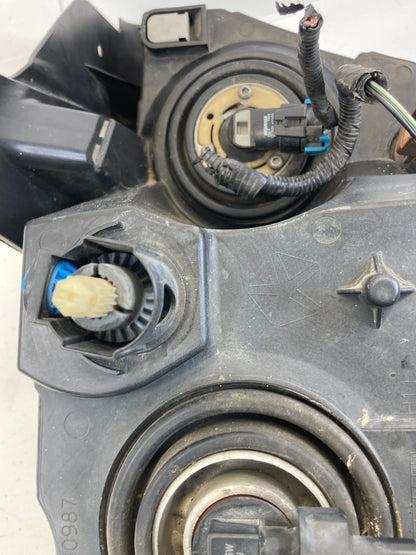 2011-2013 DODGE DURANGO LEFT DRIVER HEADLIGHT HEADLAMP HALOGEN 55079367AB