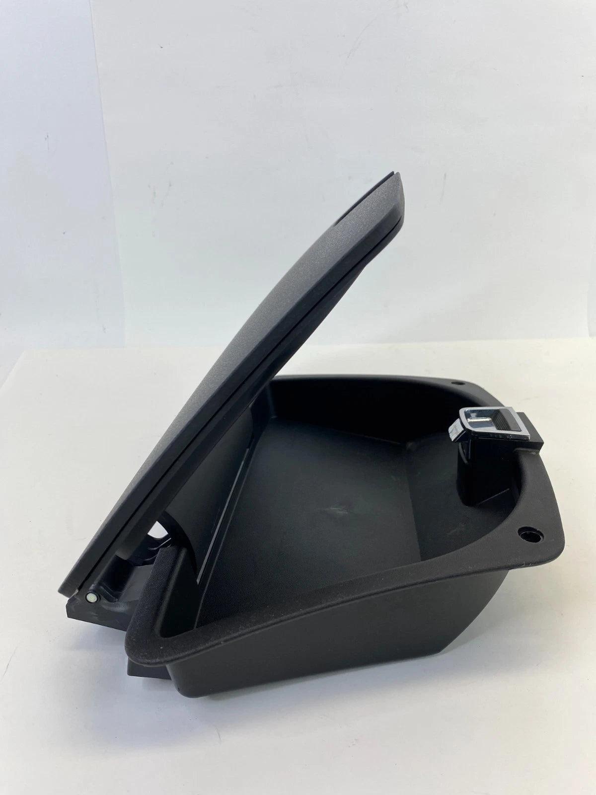 2008-2012 CHEVROLET MALIBU UPPER CENTER DASH STORAGE COMPARTMENT 15896414 OEM