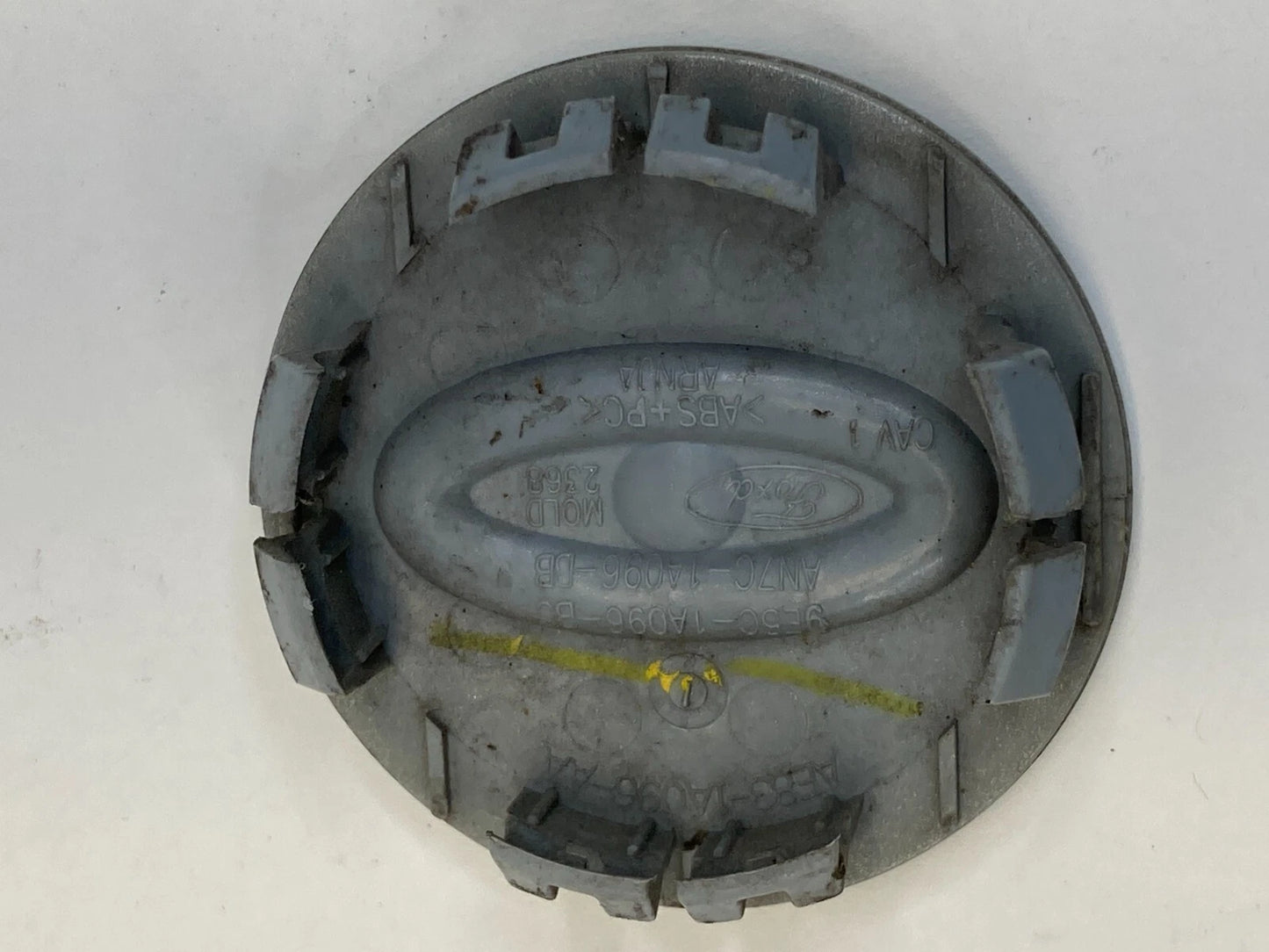 09-11 FORD FOCUS RIM WHEEL CENTER CAP HUB CAP HUBCAP COVER 9E5C-1A096-BC OEM