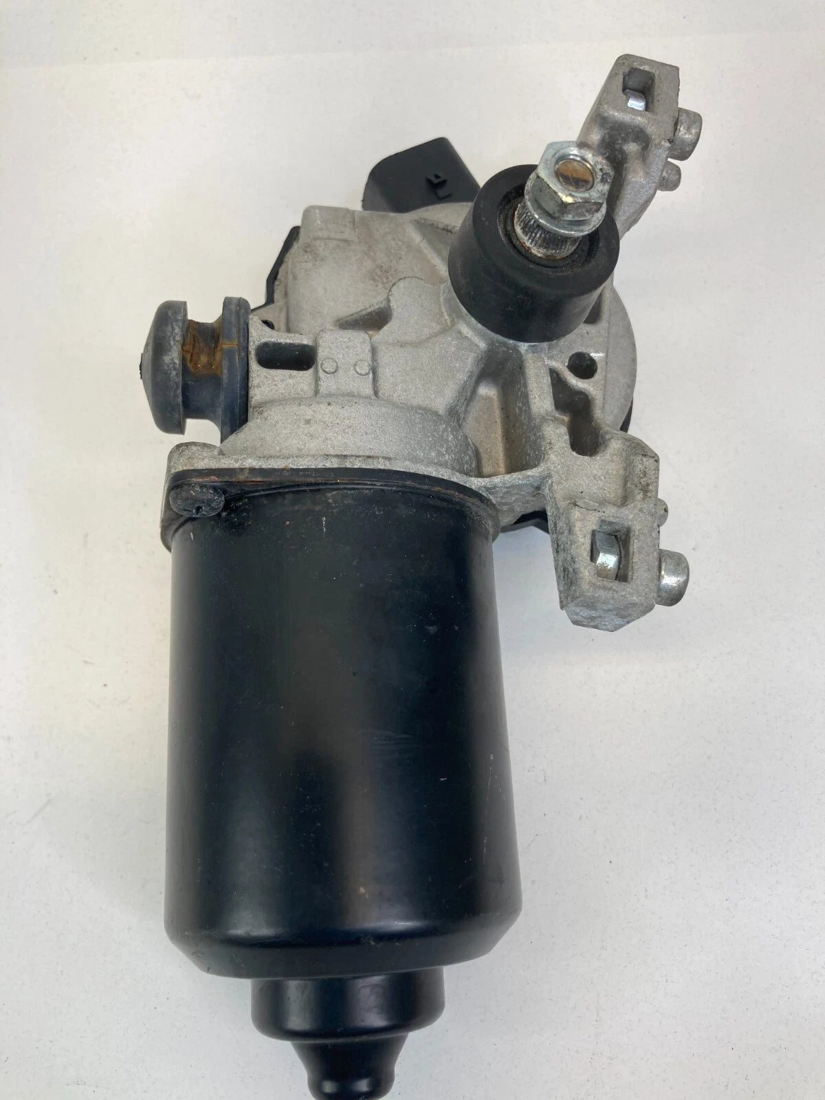 2006-2011 KIA RIO5 RIO FRONT WINDSHIELD WIPER MOTOR 98110-1G000 OEM