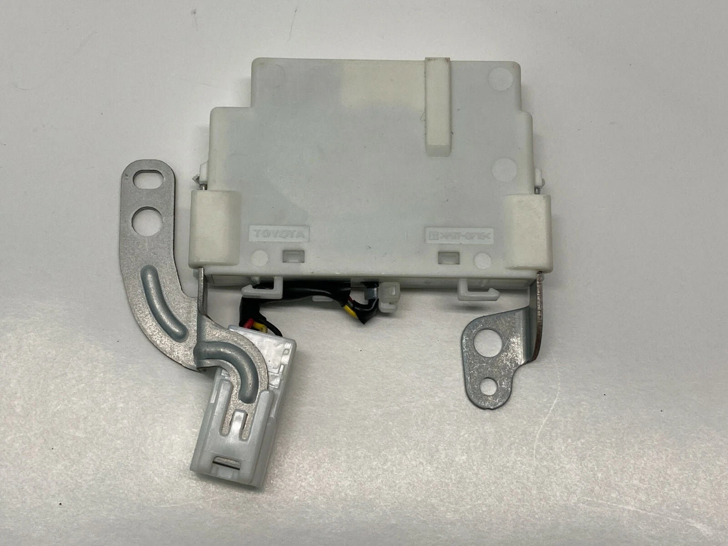 04-09 TOYOTA PRIUS INDOOR OSCILLATOR CENTRAL LOCKING CONTROL UNIT 8999247010 OEM