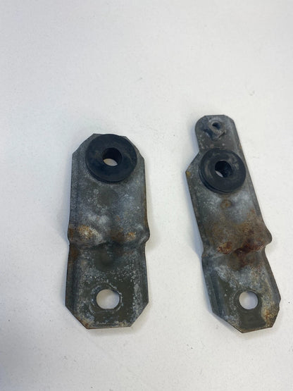 1997-2003 INFINITI QX4 BASE 3.5L RADIATOR MOUNTS BRACKET SUPPORT SET OEM