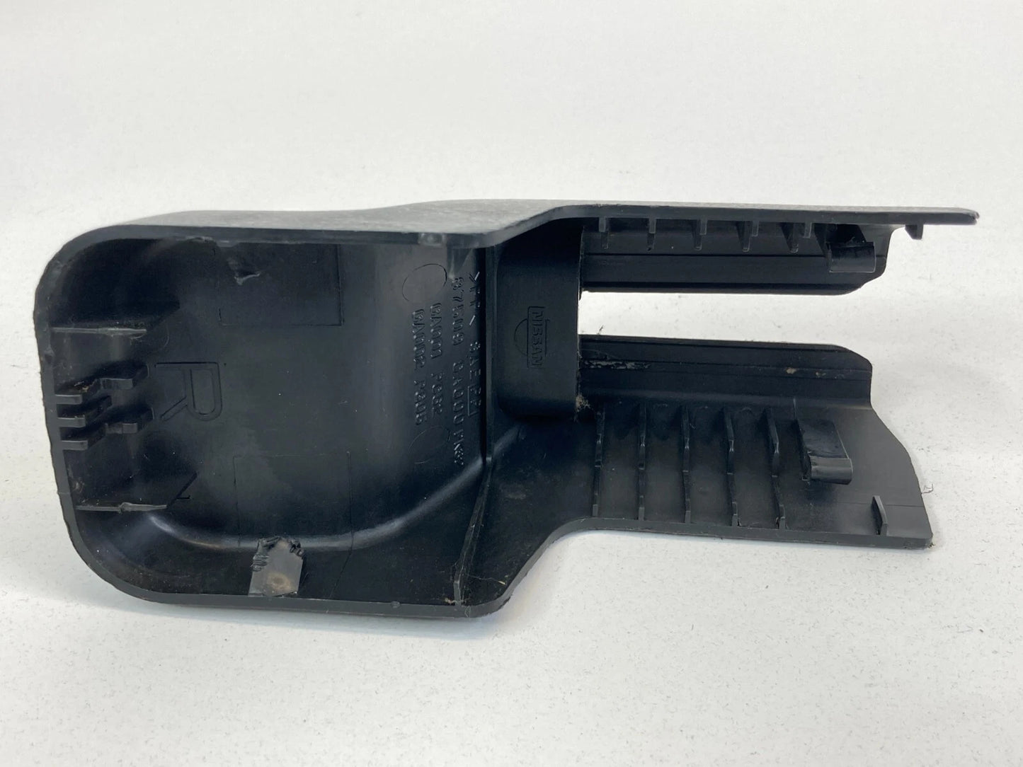 2003-2007 NISSAN MURANO FRONT SEAT TRACK BOLT COVER TRIM 87509CA000 OEM