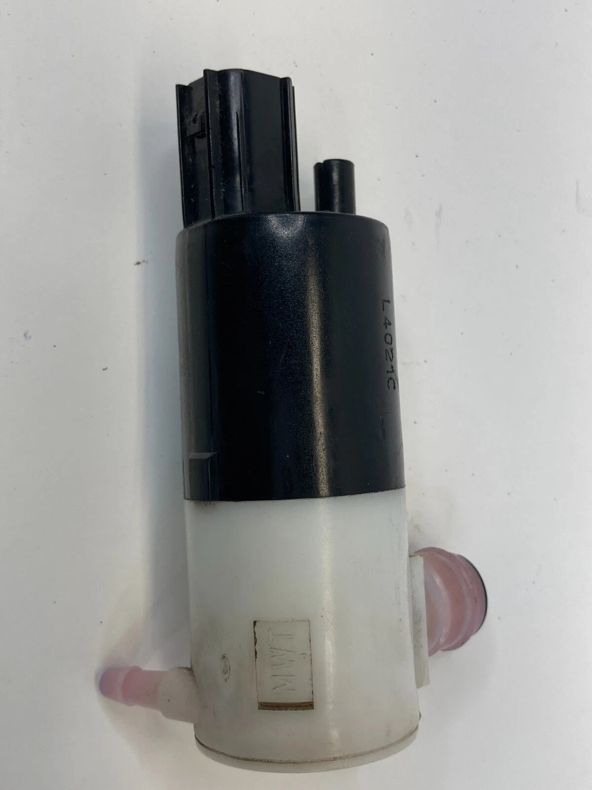 2004-2008 CHRYSLER PT CRUISER 01-06 SEBRING FRONT WINDSHIELD WASHER PUMP OEM
