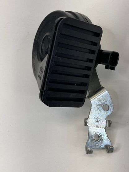 2015 2016 2017 2018 Ford Focus High Horn Tone Alarm Siren E3007042 OEM