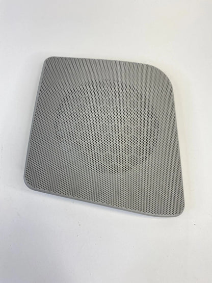 2004 2005 CADILLAC SRX SUV 4-DR REAR LEFT DOOR SPEAKER COVER GRILLE RR-LH-11081