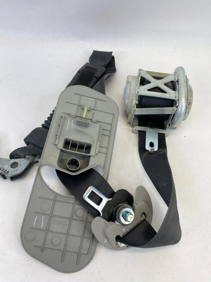 2012-2015 KIA OPTIMA FRONT RIGHT SEAT BELT RETRACTOR PRETENSIONER 888414C000 OEM