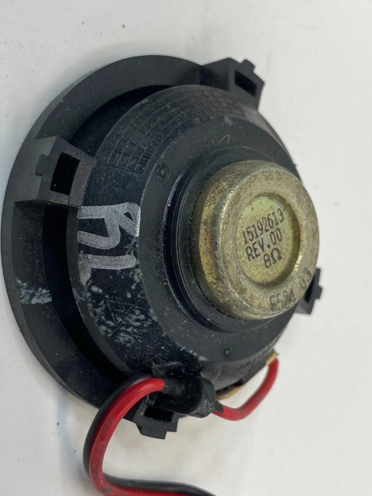 2005 2006 BUICK TERRAZA REAR LEFT SIDE DOOR SPEAKER AUDIO ASSEMBLY 15192613 OEM