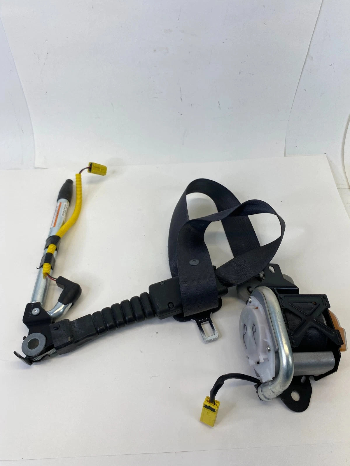 2007 2008 HONDA FIT RIGHT SEAT BELT LAP SHOULDER RETRACTOR W PRETENSIONER OEM