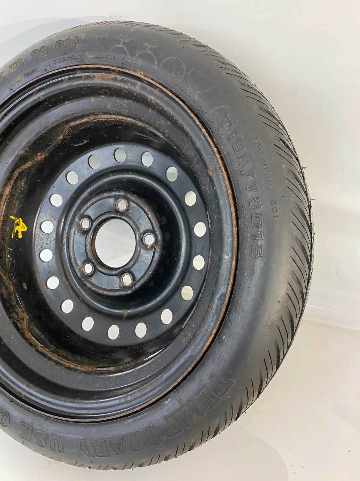 1986-1991 CADILLAC SEVILLE EMERGENCY SPARE TIRE RIM COMPACT DONUT T125/70D15