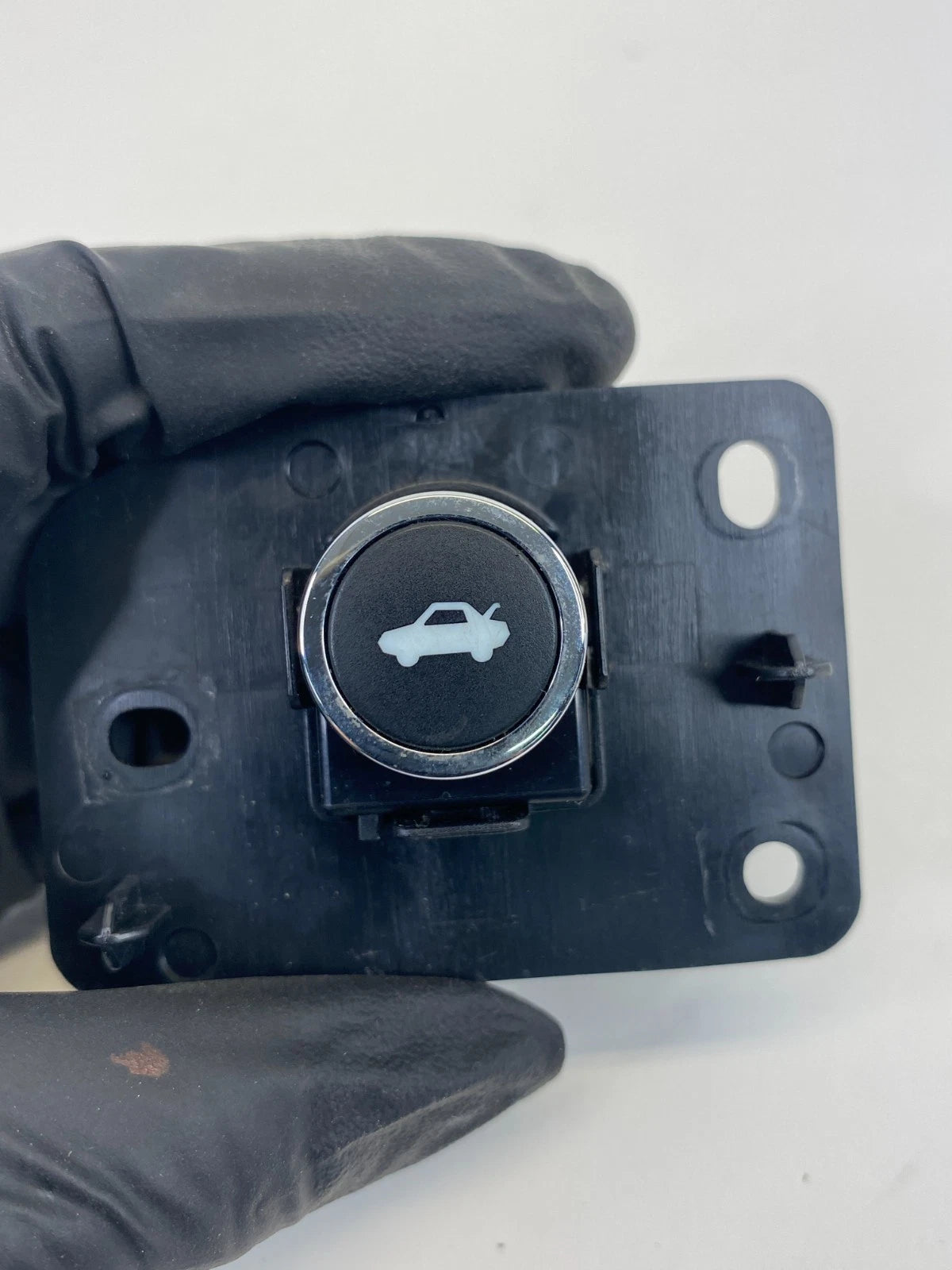 2013-2016 Dodge Dart Trunk Deck Lid Release Switch Button 68141864AA OEM