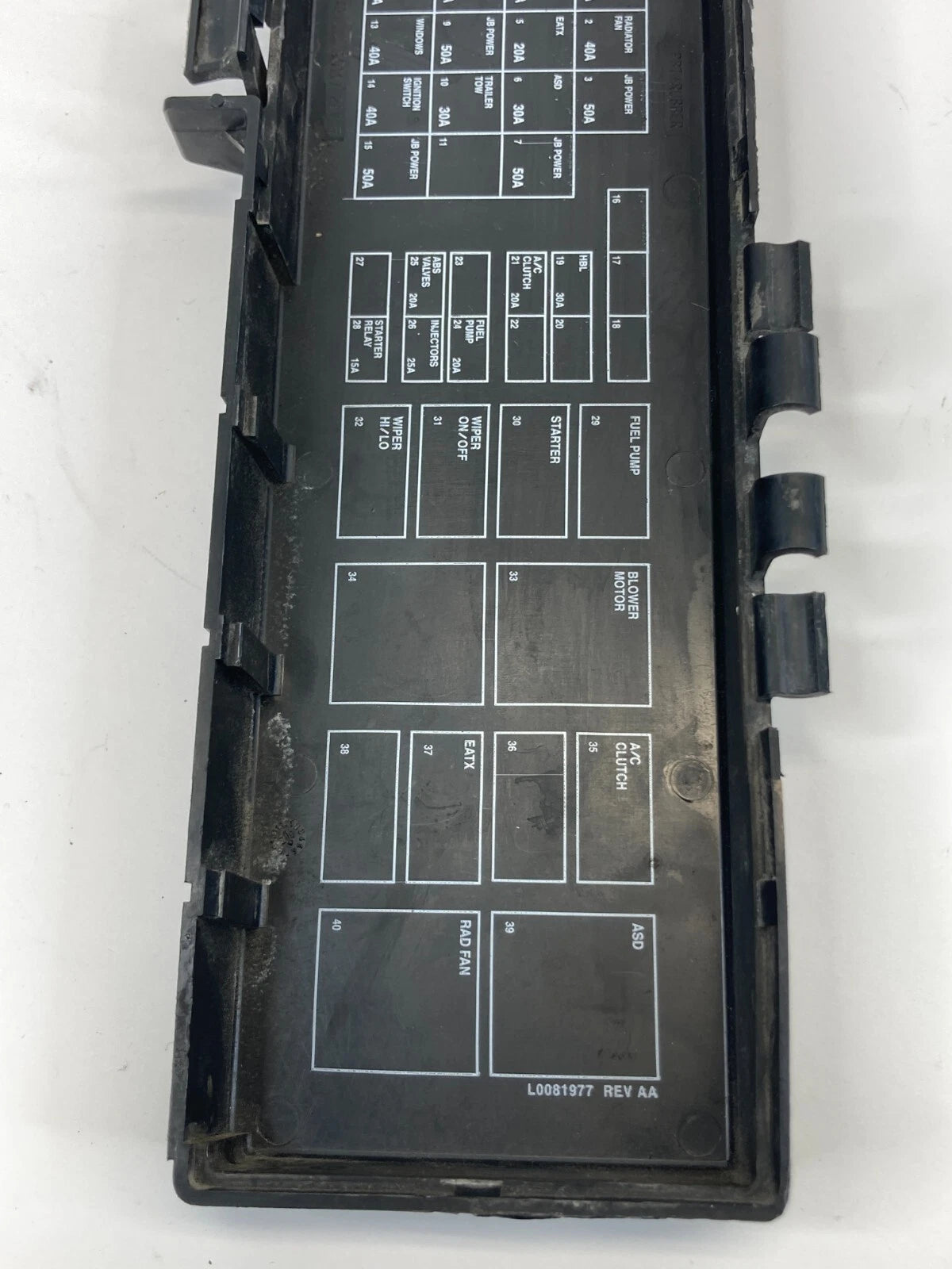 2002-2007 JEEP LIBERTY 3.7L ENGINE UNDER HOOD FUSE RELAY BOX COVER CAP TRIM OEM