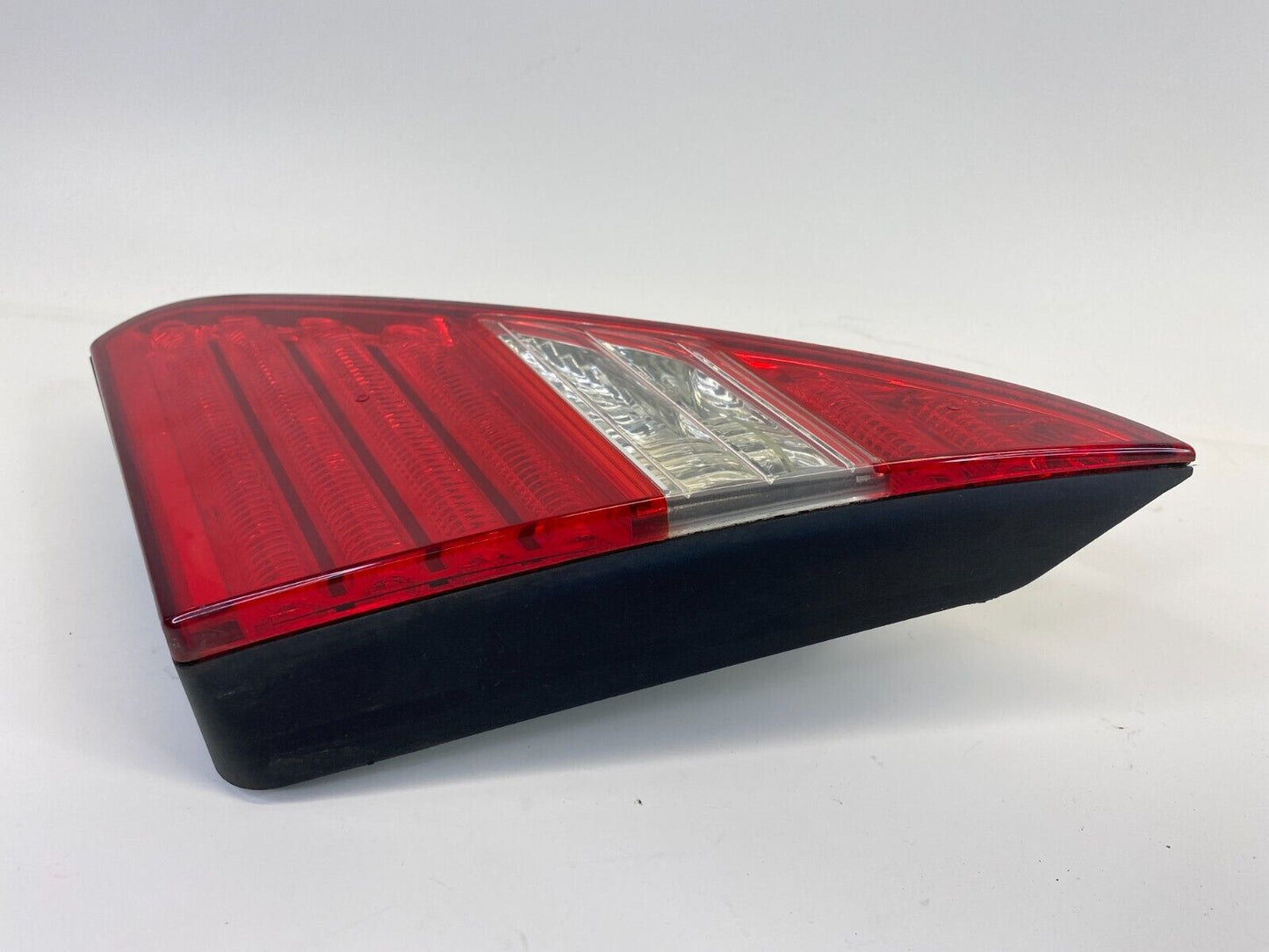 2004 2005 2006 Lexus LS430 Right Passenger Inner Trunk Tail Light Taillight OEM