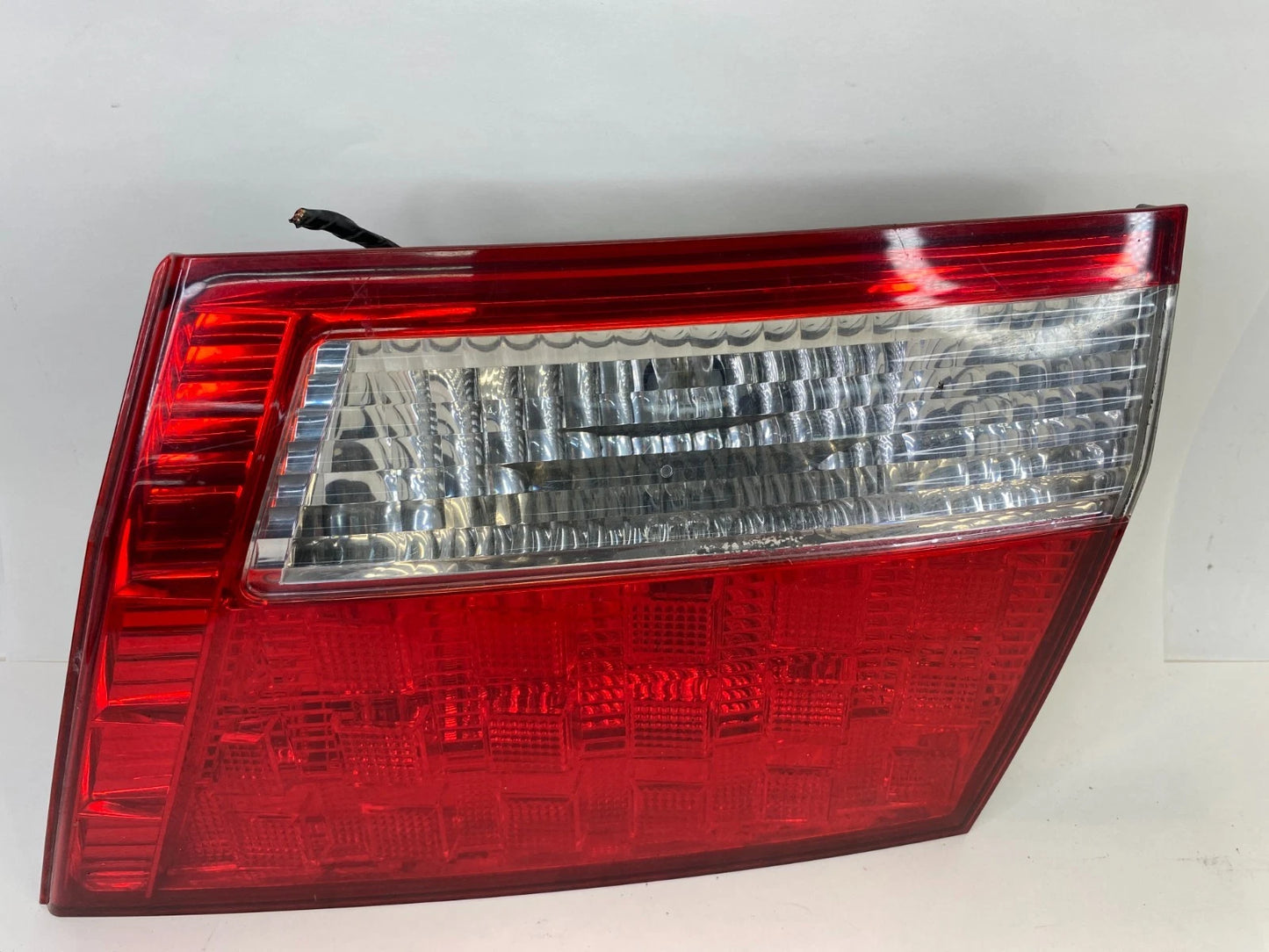 05 06 07 HONDA ODYSSEY REAR RIGHT SIDE TAIL LIGHT TAILLIGHT INNER LAMP OEM