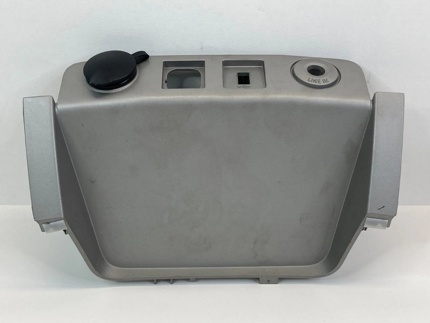 2008-2012 FORD ESCAPE CENTER DASH POWER OUTLET PANEL COVER TRIM 9L84-7804608 OEM