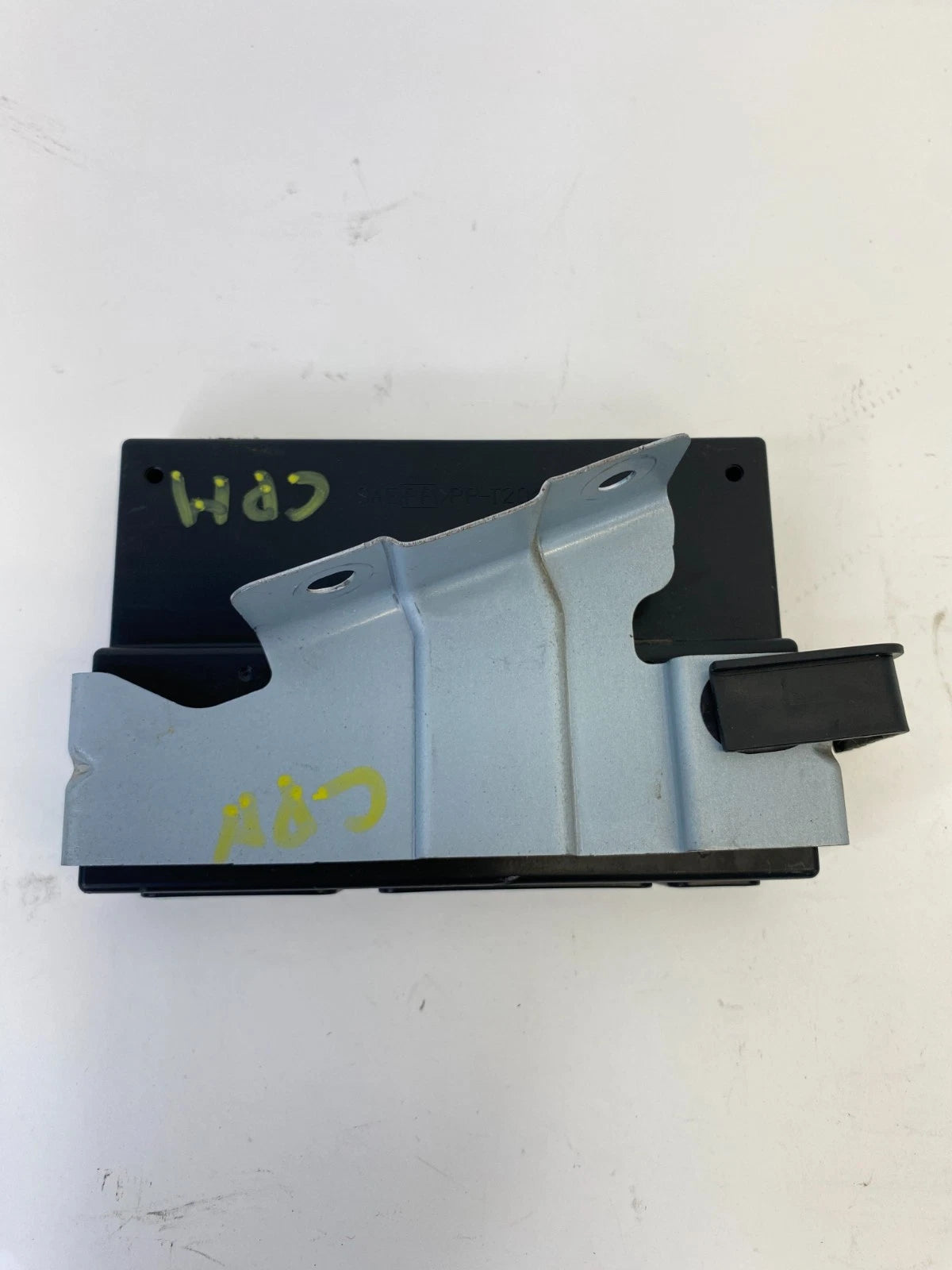 2010-2013 SUZUKI KIZASHI ANTITHEFT KEYLESS CONTROL MODULE OEM 37171-57L02