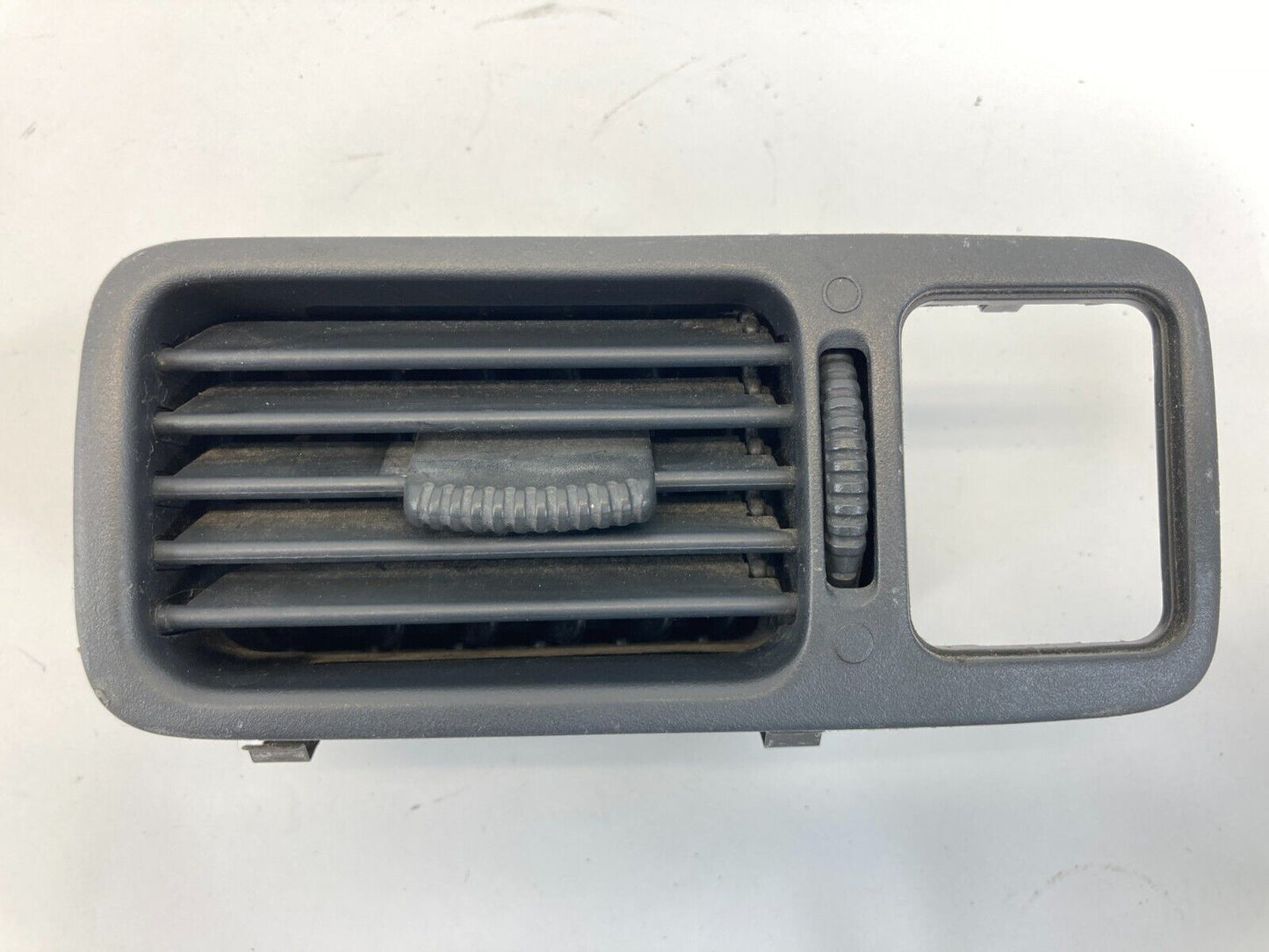 99-01 Honda CR-V Dash Left Driver Side A/C Air Vent Grill Grille 77630S10ZA0 OEM