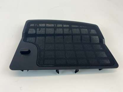 04 05 BMW 545i 04-07 530i 525i Front Dashboard Speaker Cover Trim 51457042798