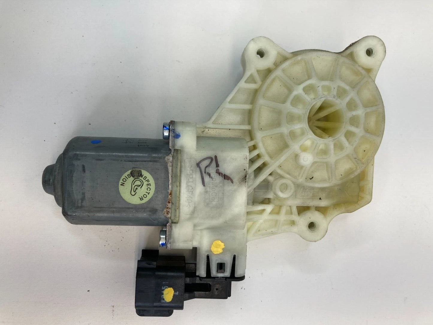 2012-2018 FORD FOCUS SEDAN REAR LEFT BACK DOOR WINDOW MOTOR BM51A27001BA 6 PINS