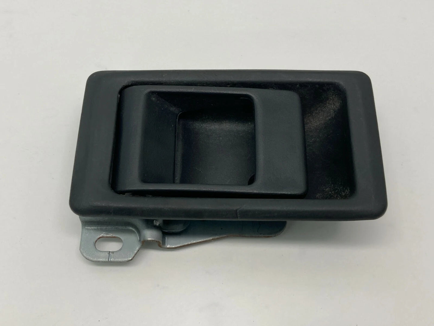 1994-1999 Land Rover Discovery Rear Left Side Interior Inner Door Handle OEM