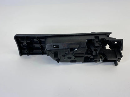 02 03 LEXUS ES300 04 ES330 REAR LEFT SIDE INNER DOOR HANDLE 69298-33040 OEM
