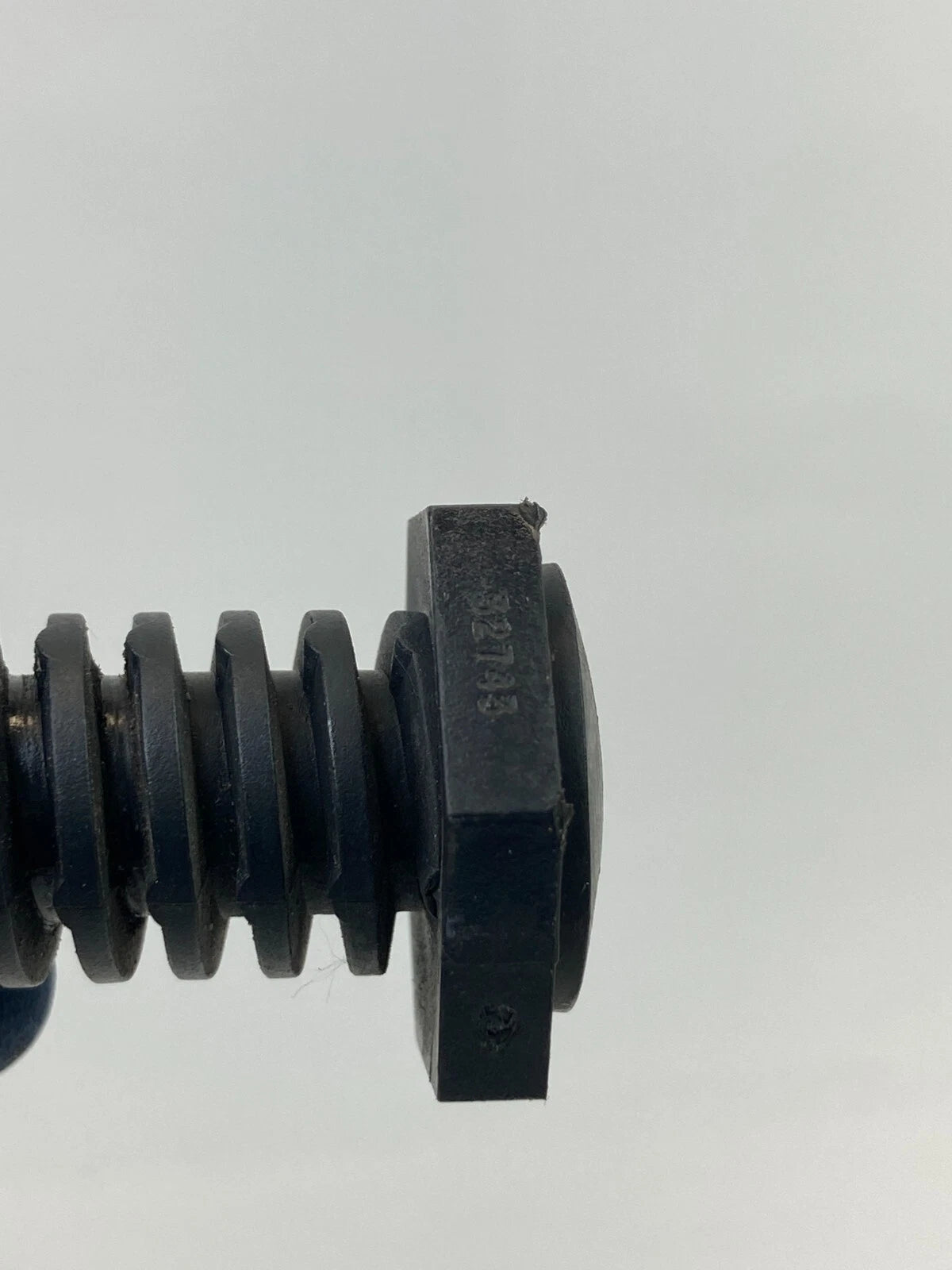 11-14 CHRYSLER 200 SEDAN FRONT HOOD ADJUSTER BUMPER STOP DAMPER SCREW BOLT SET