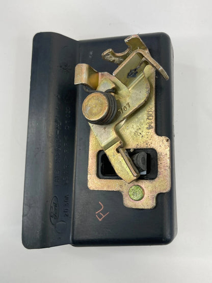 2000-2005 FORD EXCURSION FRONT LEFT DRIVER SIDE INTERIOR INNER DOOR HANDLE ASSY