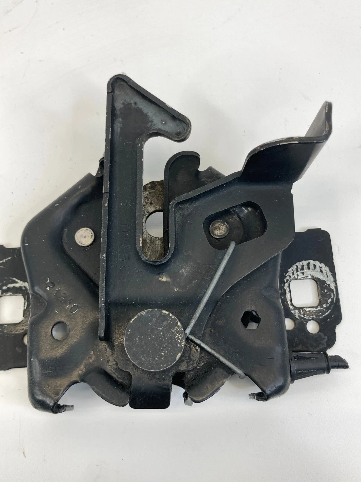 2008-2011 FORD FOCUS ENGINE HOOD LOCK LATCH MECHANISM ASSEMBLY FRONT OEM FACTORY