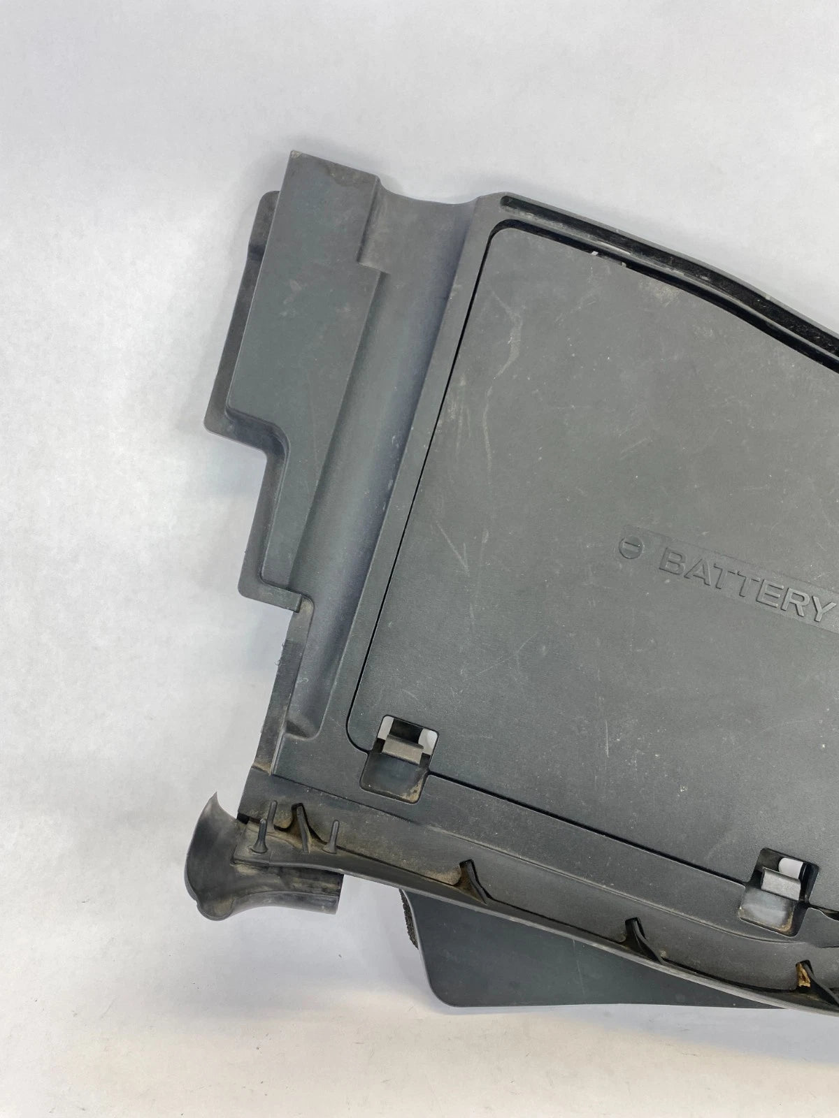 2008-2013 INFINITI G37 BATTERY TRAY COVER ACCESS LID TRIM 65278JK600 OEM