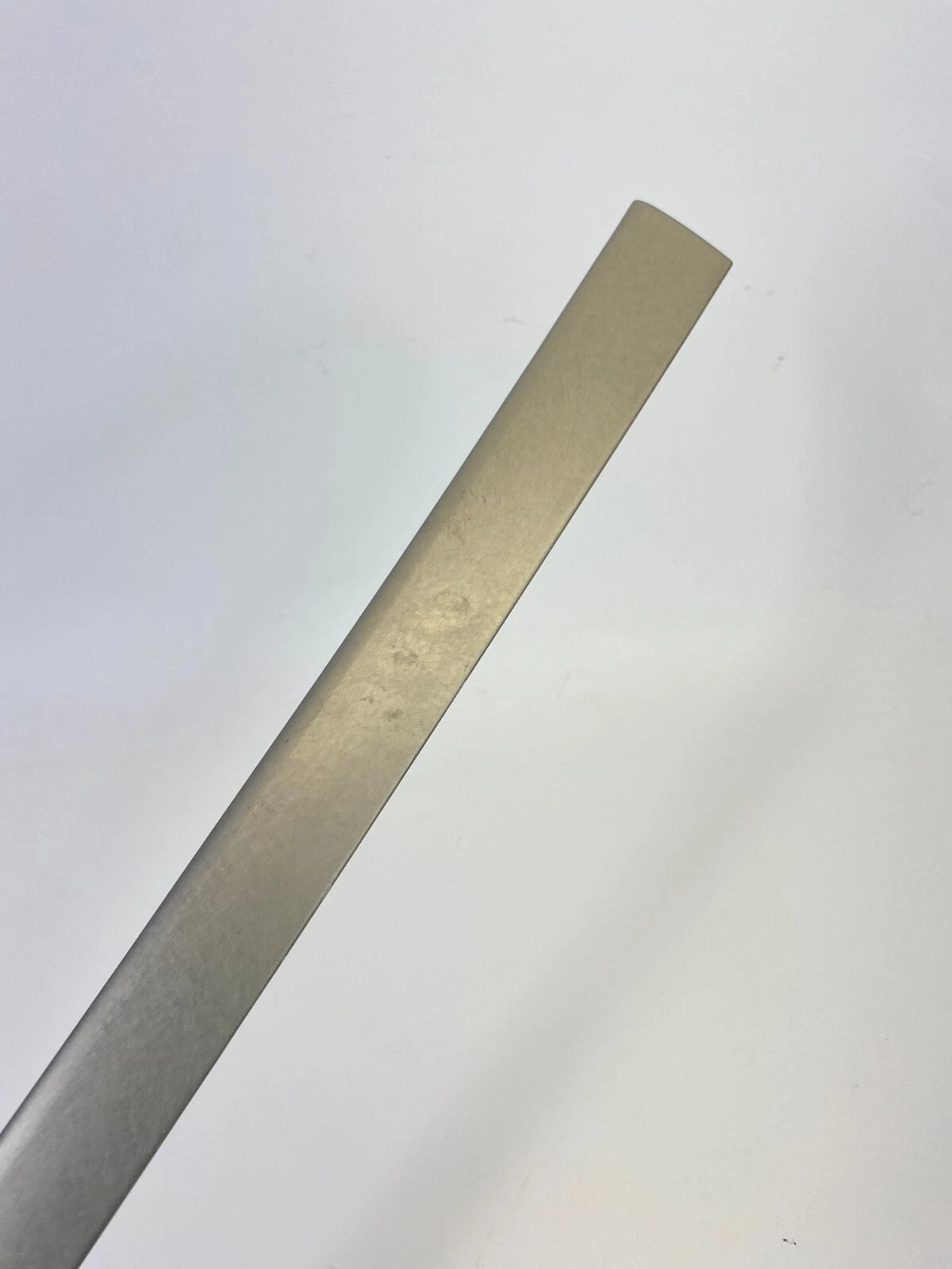 2007 2008 INFINITI G35 REAR LEFT SIDE DOOR INNER TRIM MOLDING 82933-JK000 OEM