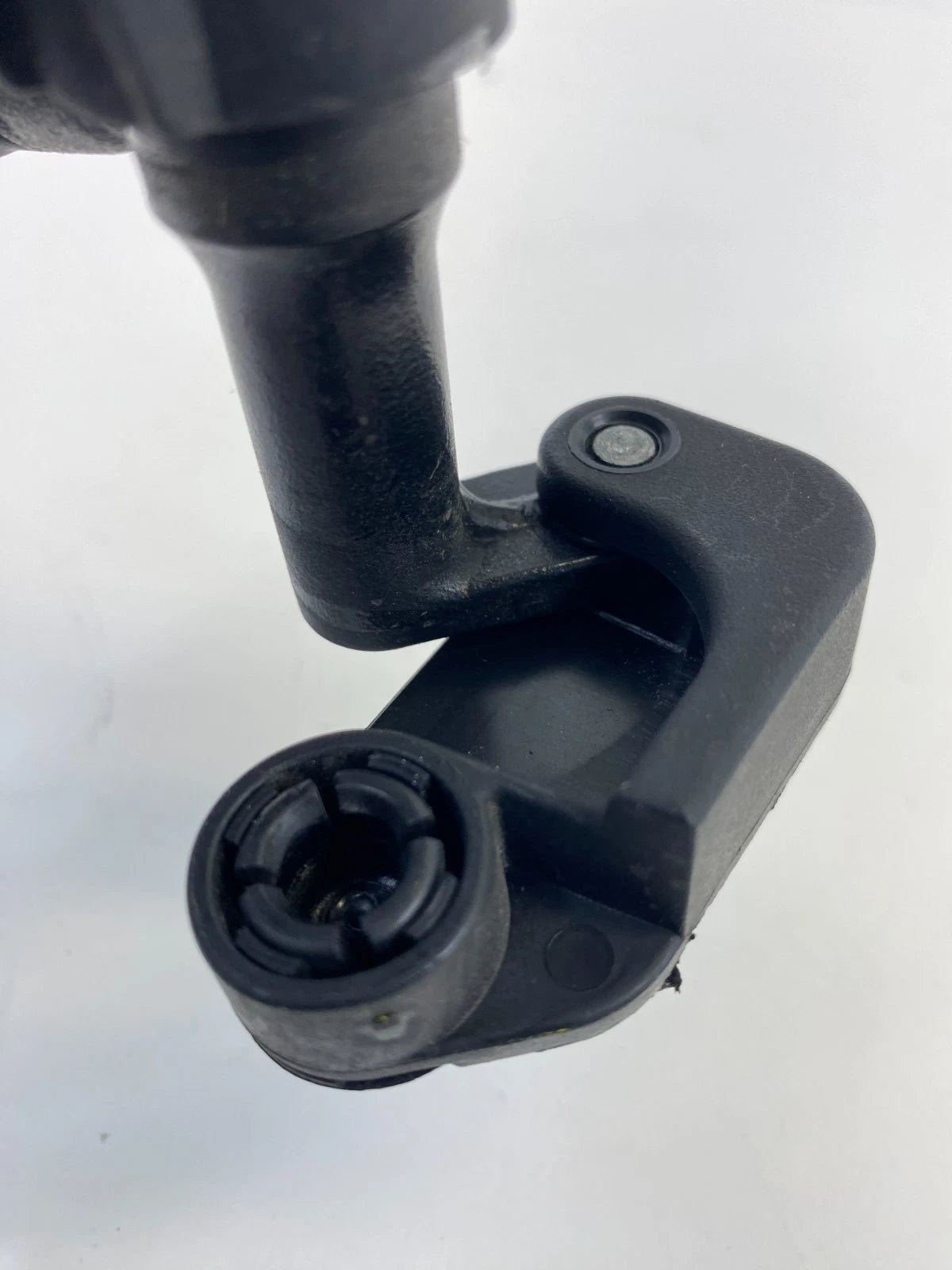 2001-2016 CHRYSLER TOWN & COUNTRY REAR RIGHT QUARTER HANDLE POWER WINDOW