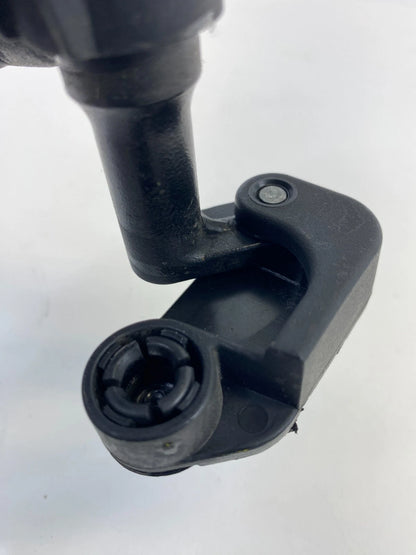 2001-2016 CHRYSLER TOWN & COUNTRY REAR RIGHT QUARTER HANDLE POWER WINDOW