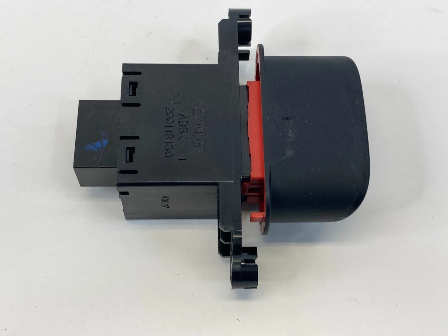 2014 15 16 17 2018 Kia Forte Hazard Light Button Switch 299118139 OEM