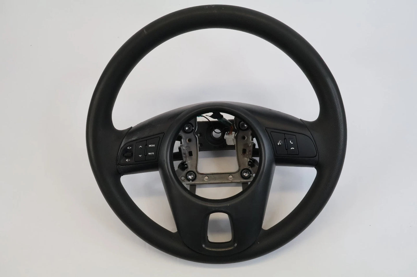 2012 2013 KIA SOUL STEERING WHEEL WITH AUDIO PHONE CONTROLS ASSEMBLY OEM