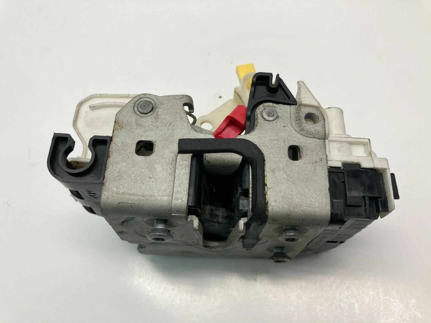 07-11 JEEP COMPASS 07-10 PATRIOT 07-09 CALIBER FRONT RIGHT SIDE DOOR LOCK LATCH