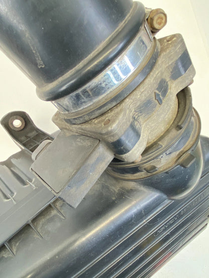 98-02 ISUZU TROOPER 3.5L AIR FILTER CLEANER BOX HOUSING INTAKE HOSE 897160669