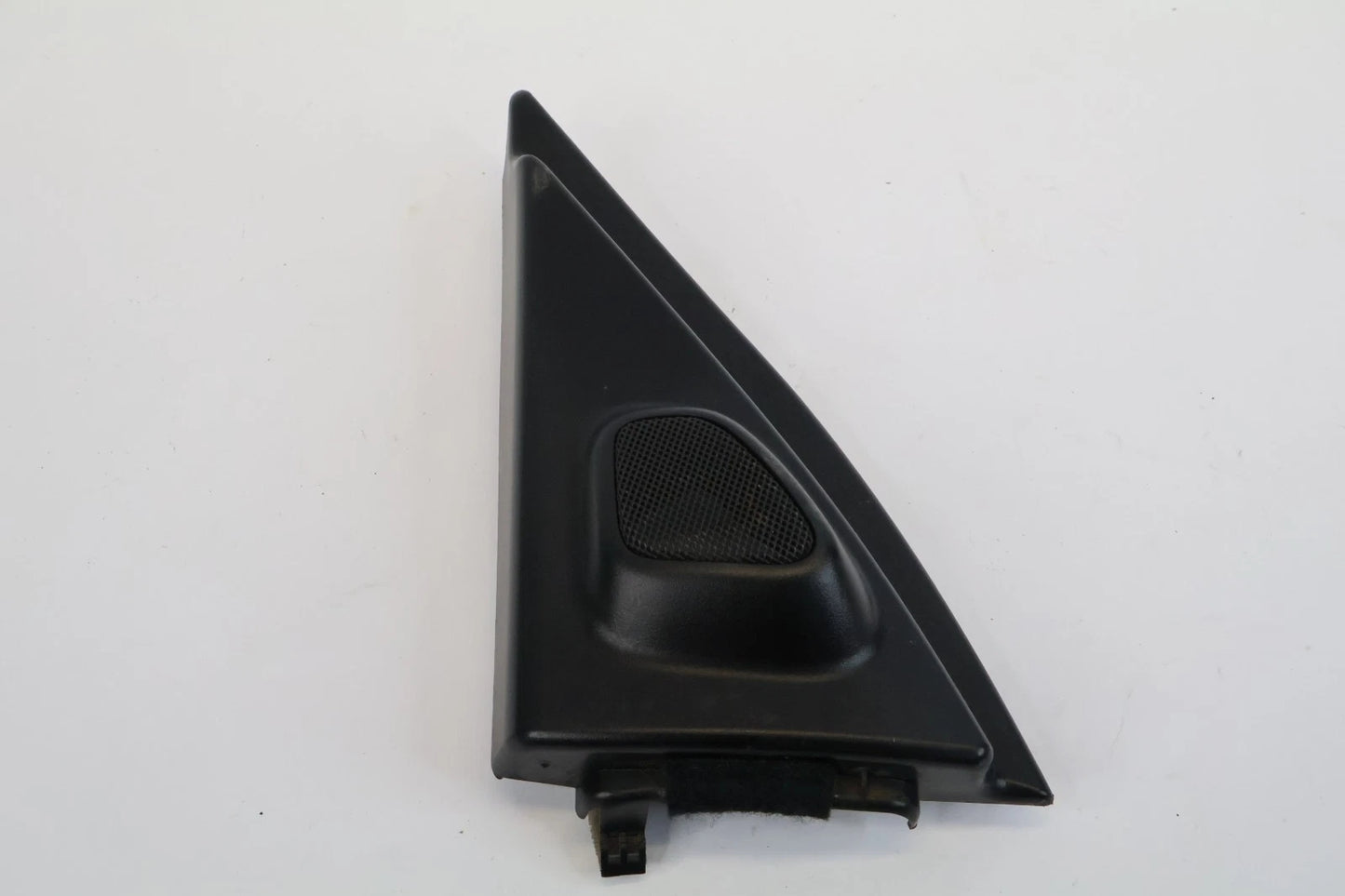 04-06 TOYOTA TUNDRA 01-07 SEQUOIA FRONT LEFT INNER TWEETER SPEAKER DOOR COVER