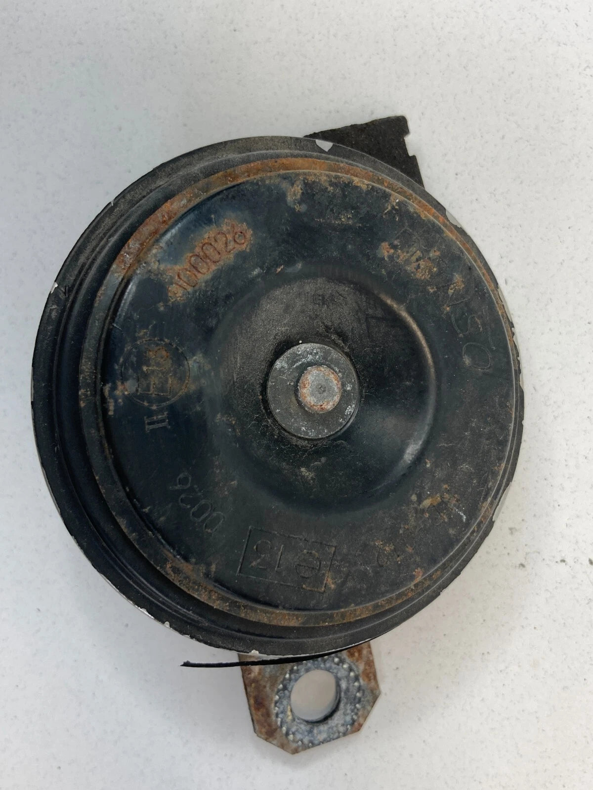 2005-2014 SUBARU OUTBACK STEERING WHEEL HORN SIGNAL ALARM SIREN NOTE E13000026