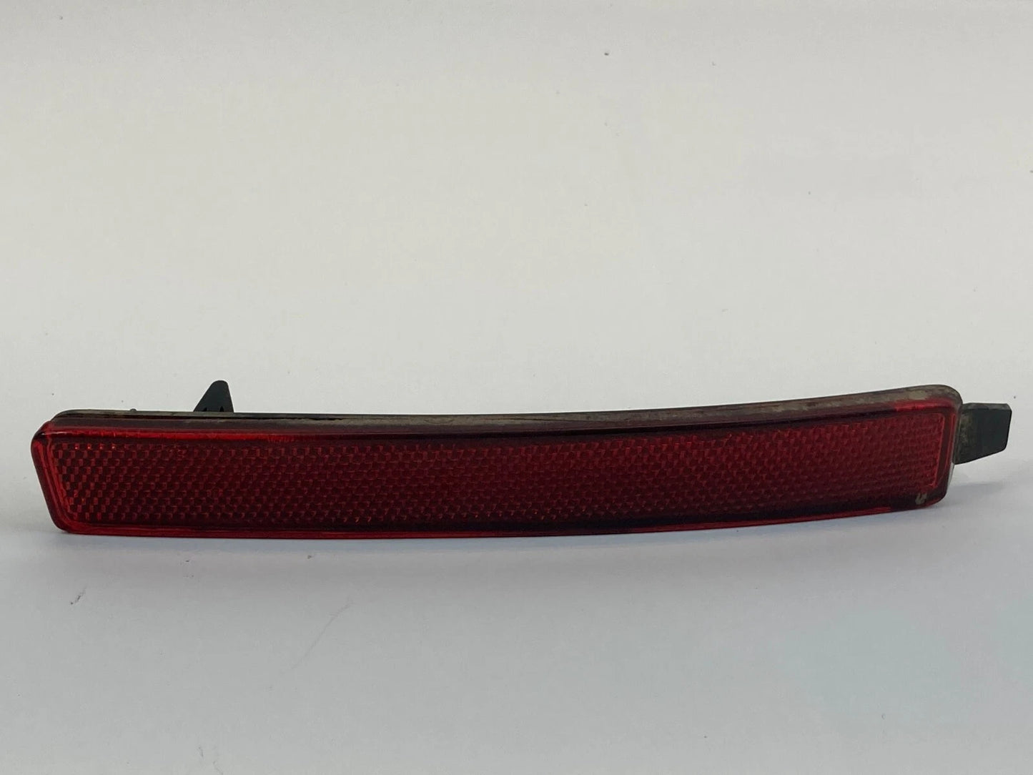 2009-2012 CHEVROLET TRAVERSE REAR BUMPER RIGHT SIDE REFLECTOR LAMP TRIM 01051710
